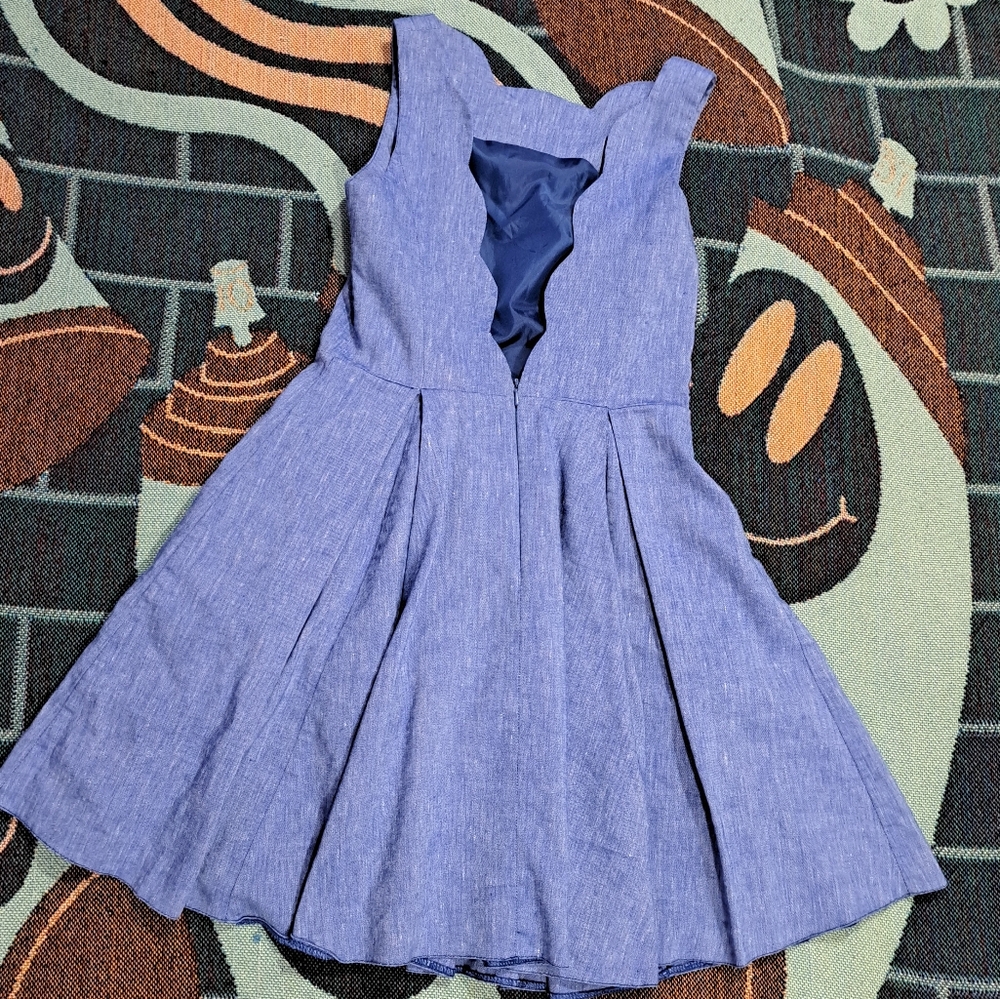 ๐ LINEN BLEND A-LINE DRESS - Picture 4 of 8